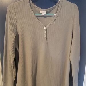 LuLaRoe 1 Grey,XL Long Sleeve Henley Top